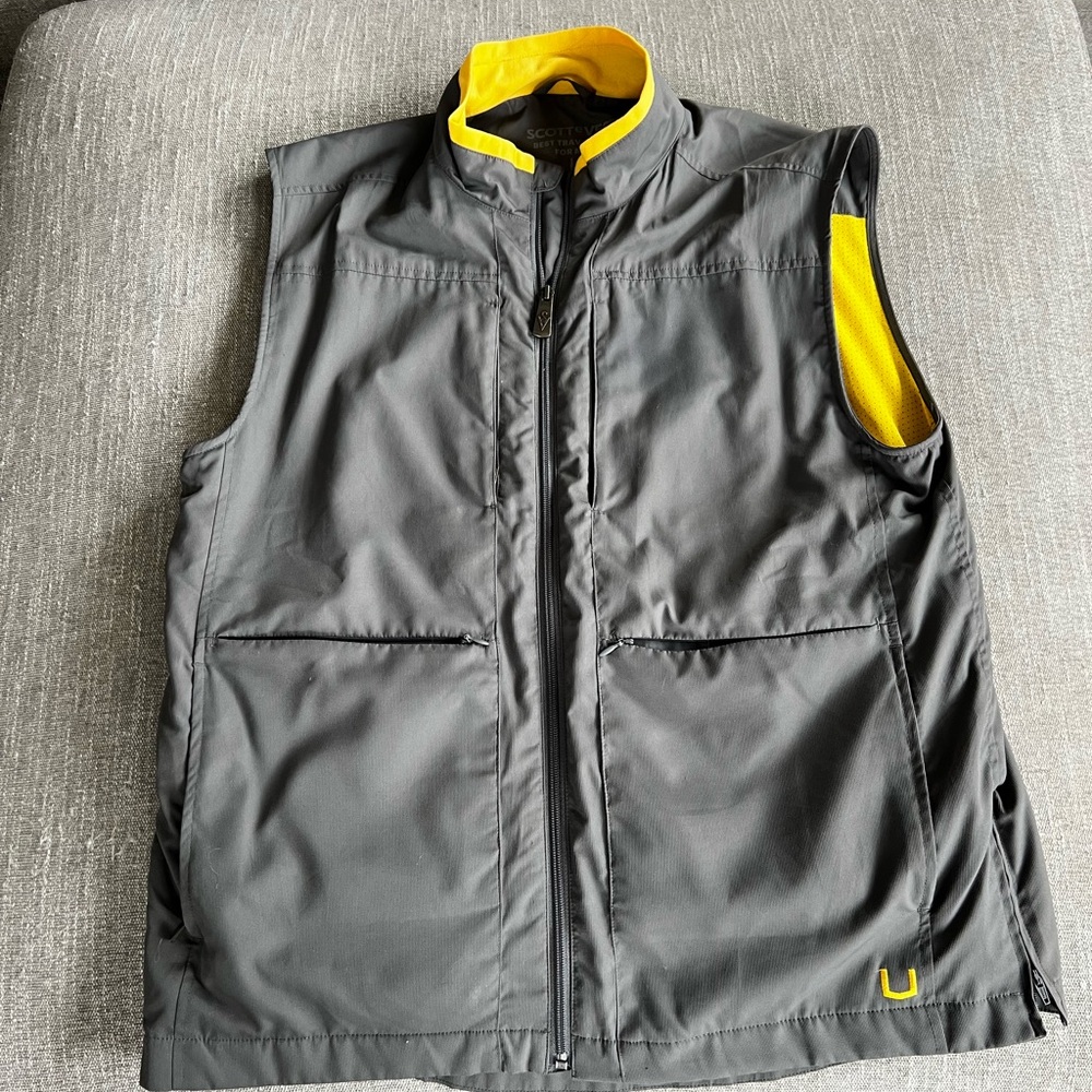 Scottevest Men's Charcoal and Yellow Vest